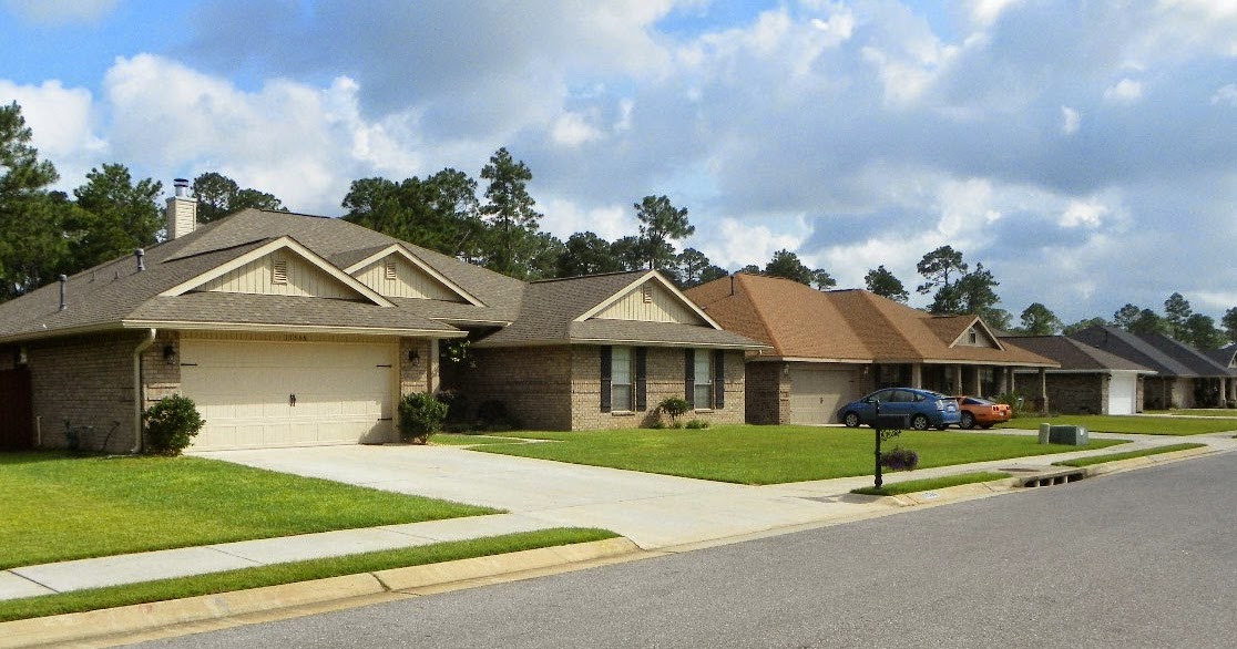 Love to Live in Pensacola, Florida