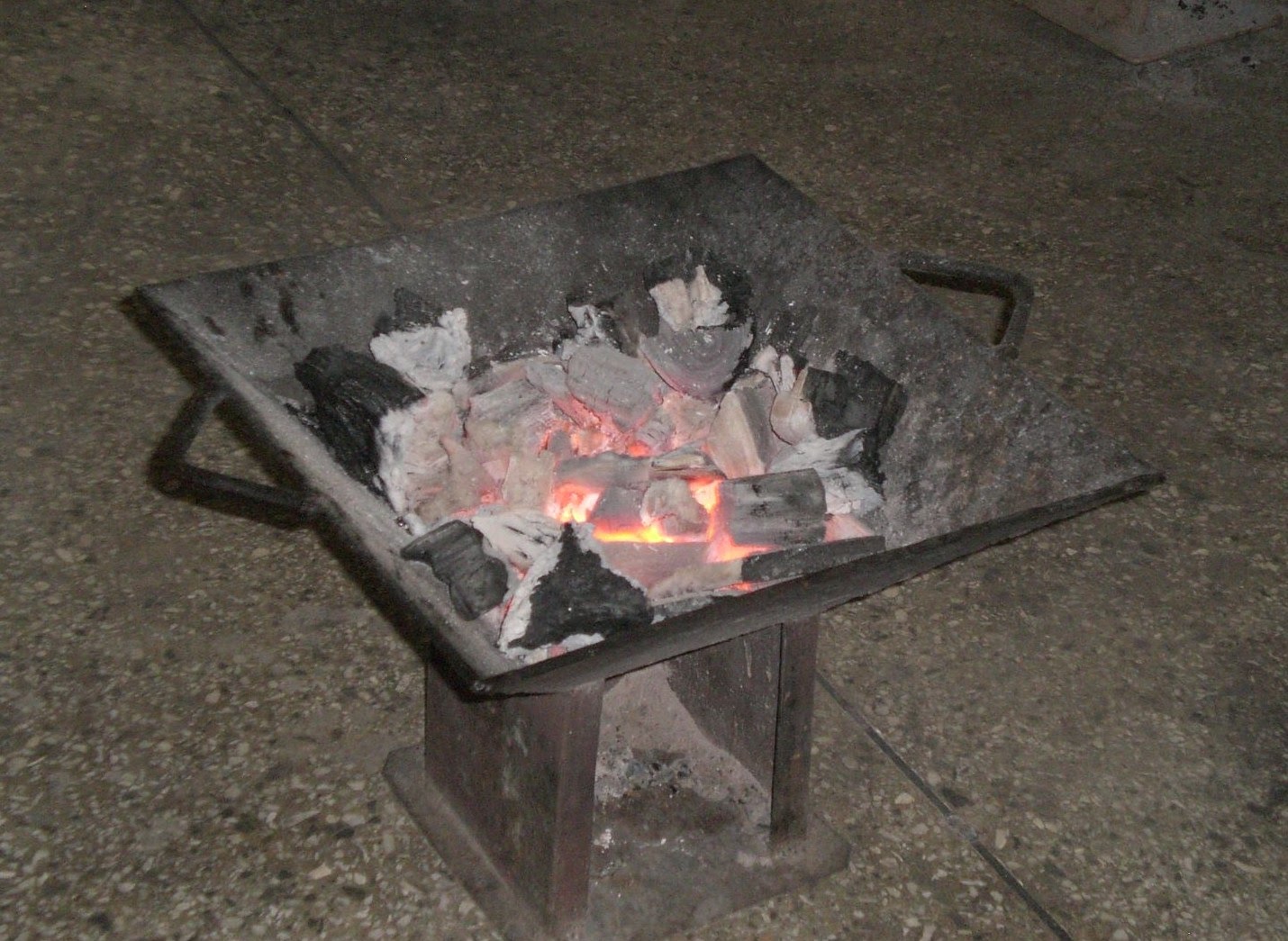 TuTu's Corner August 2012