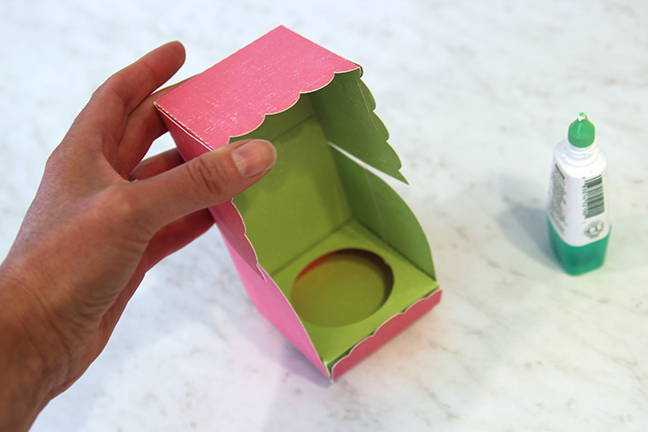 Samantha Walker S Imaginary World Silhouette Tutorial Cup Cake Box For 8 5 X 11 Portrait Users