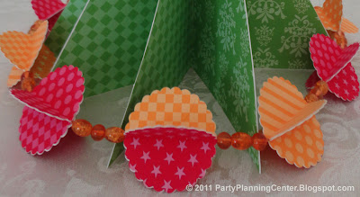 Party Planning Center: Free Printable Paper Christmas Tree and Ornaments