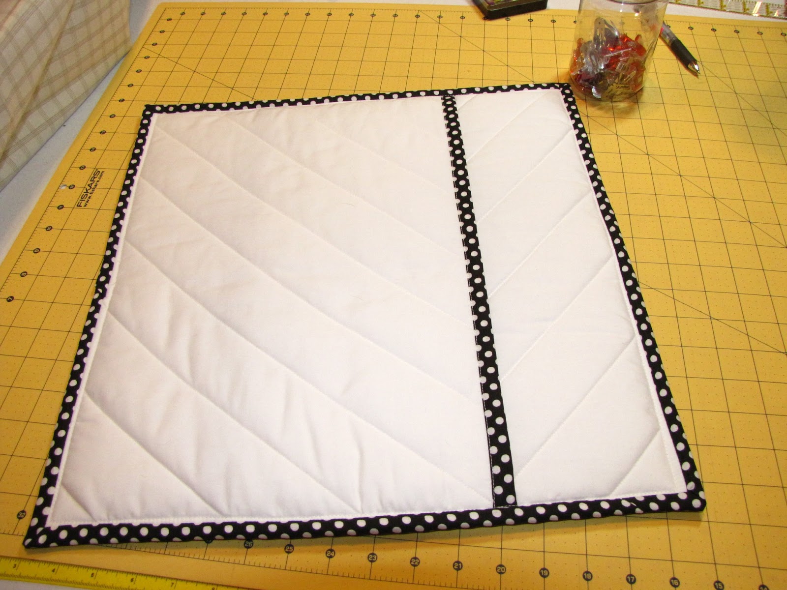 A Touch of Hink Paper Pieced Pillow Tutorial
