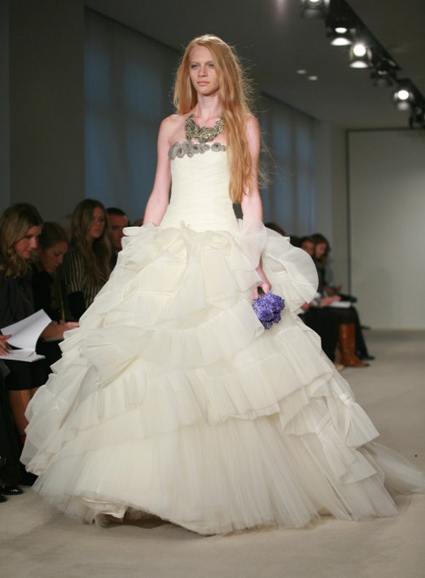 Sat 39n Spurs has specialized in Western Wedding Dresses and Western Wedding Sat 39n Spurs has specialized in Western Wedding Dresses and Western Wedding