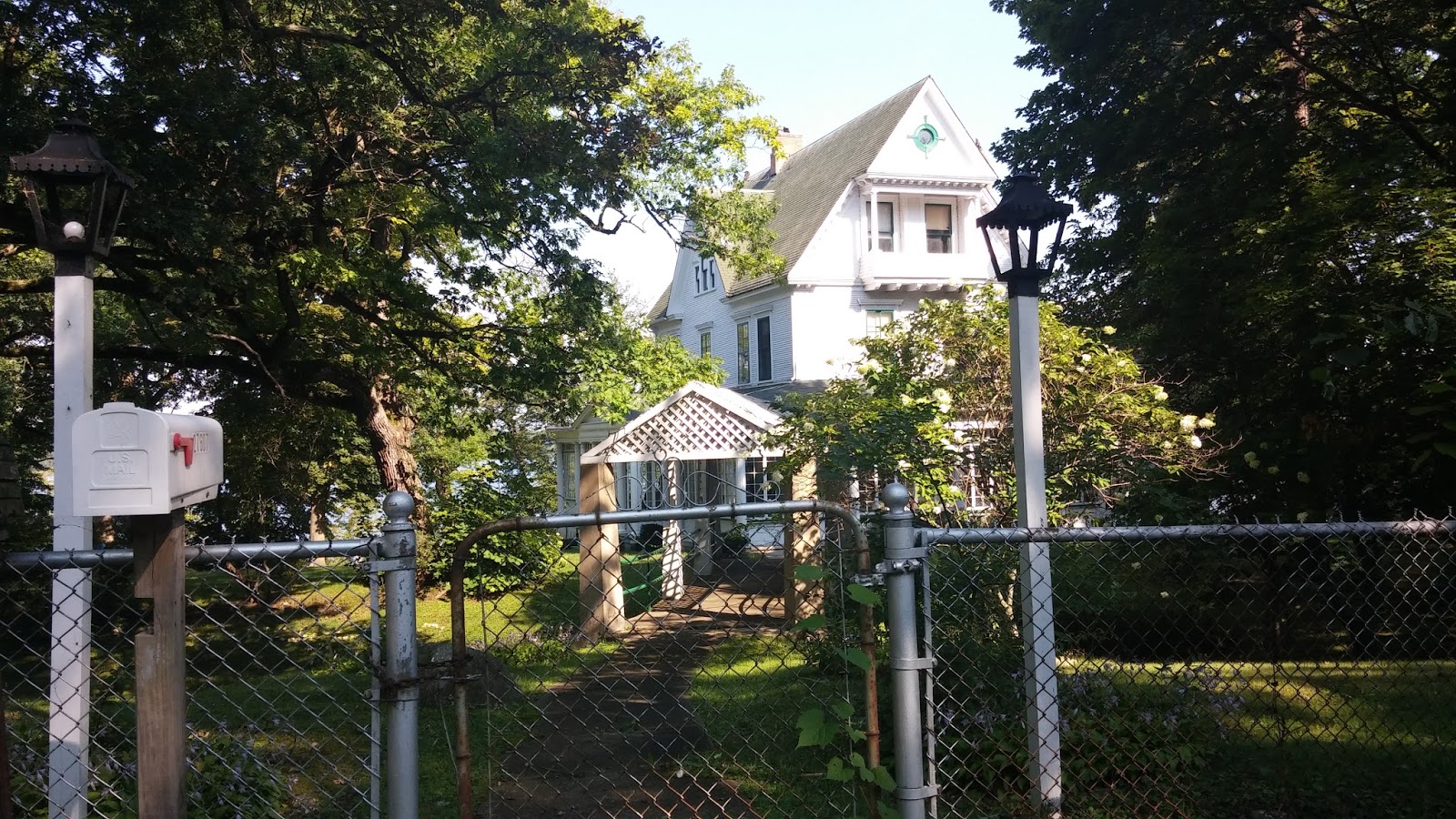 The Adventures of Blogger Mike Amityville House "The Amityville