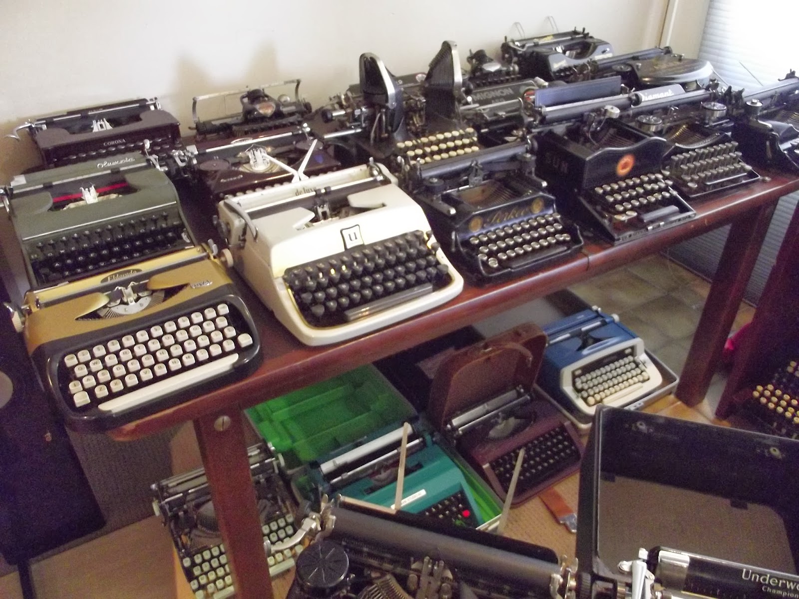 oz.Typewriter Expanded Typewriter Display