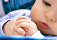 Proteja seu bebê ! Receita ceseira contra gripes e resfriados ! http://www.ervasmedicinaiscuram.com/