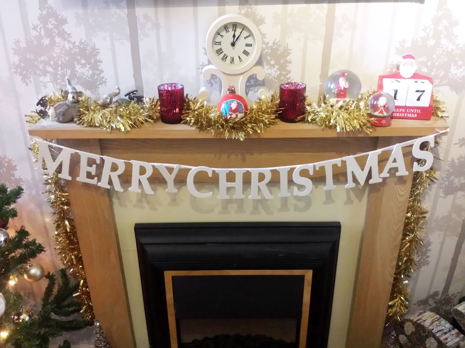 Christmas Tree Decorating with Debenhams The Fun Money Club