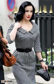 chanel timeless clutch