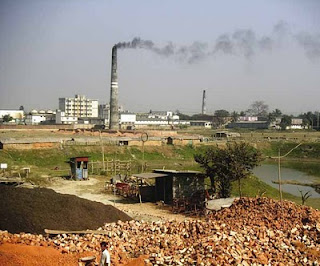 brick making kilns in India which produce black soot