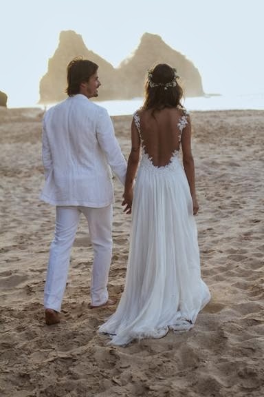 robe de mariage dos nu au forme U robe de mariage dos nu au forme U