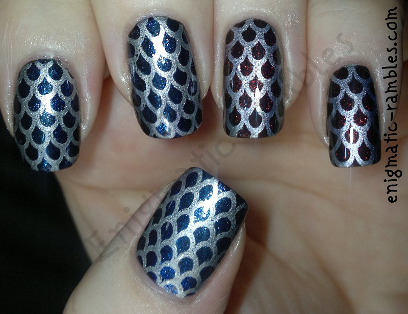 Review MoYou 128 Stamping Plate review-moyou-128-stamping-plate-fish-scales-duochrome-w7-twilight-max-factor-fantasy-fire-barry-m-silver-foil-effect