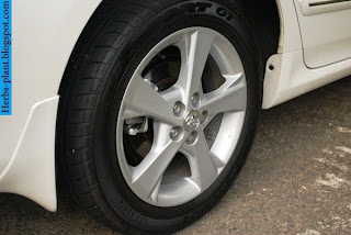 Toyota avanza car 2012 tyres/wheels - صور اطارات سيارة تويوتا افانزا 2012 Toyota avanza car 2012 tyres/wheels - صور اطارات سيارة تويوتا افانزا 2012