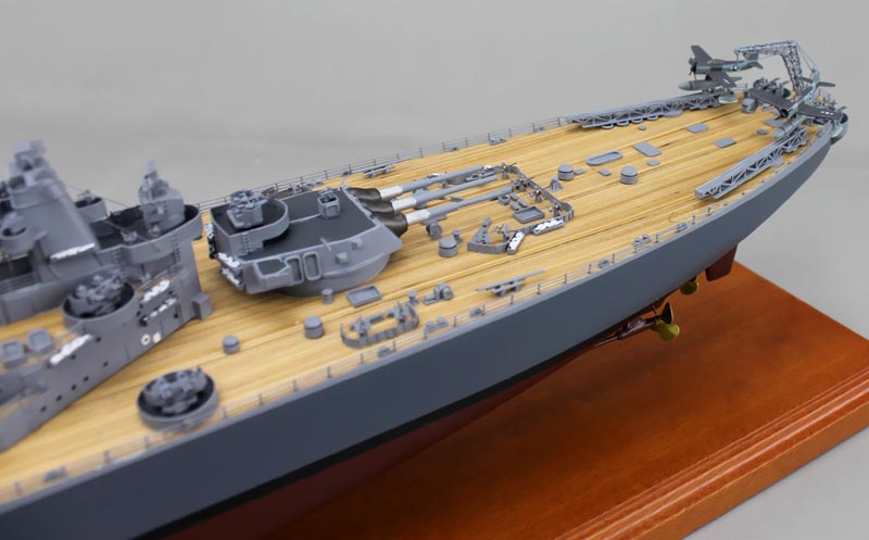 The Ship Model Forum • View topic - BB-64 USS WISCONSIN 