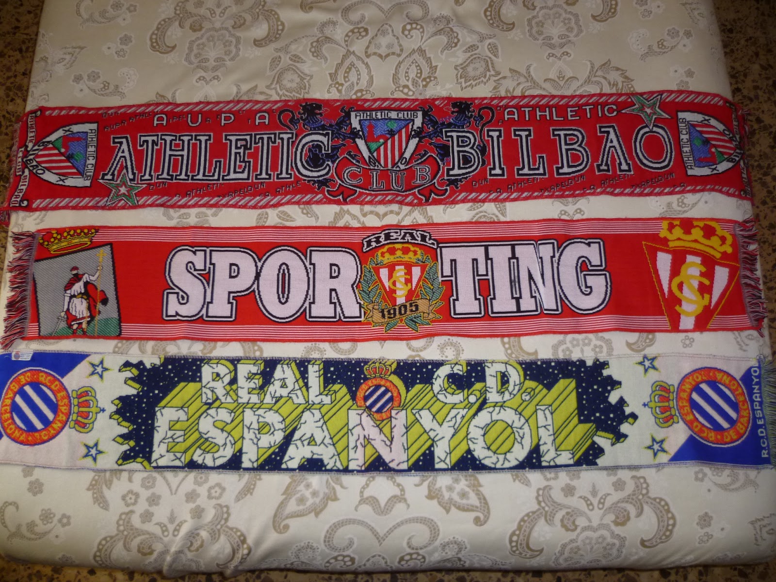 Bufandas de gargol5 Athletic de Bilbao, Sporting de Gijon y Espanyol