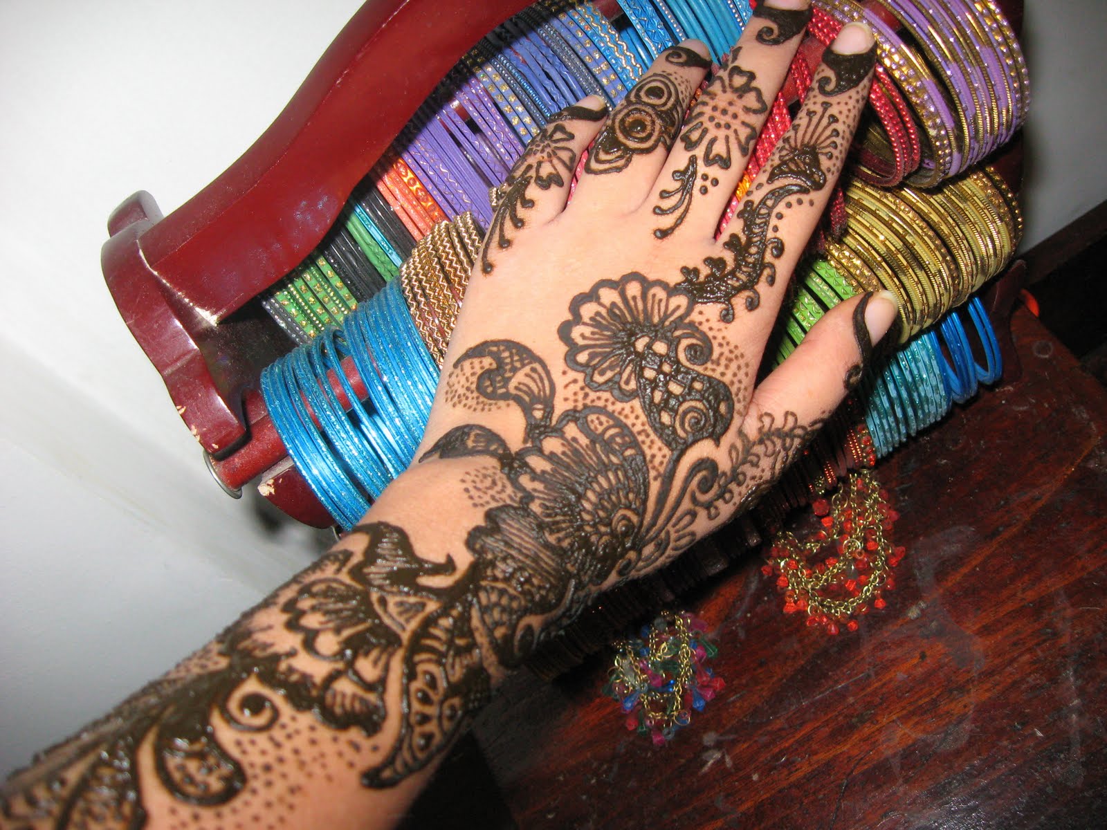 Mehndi Design Cake