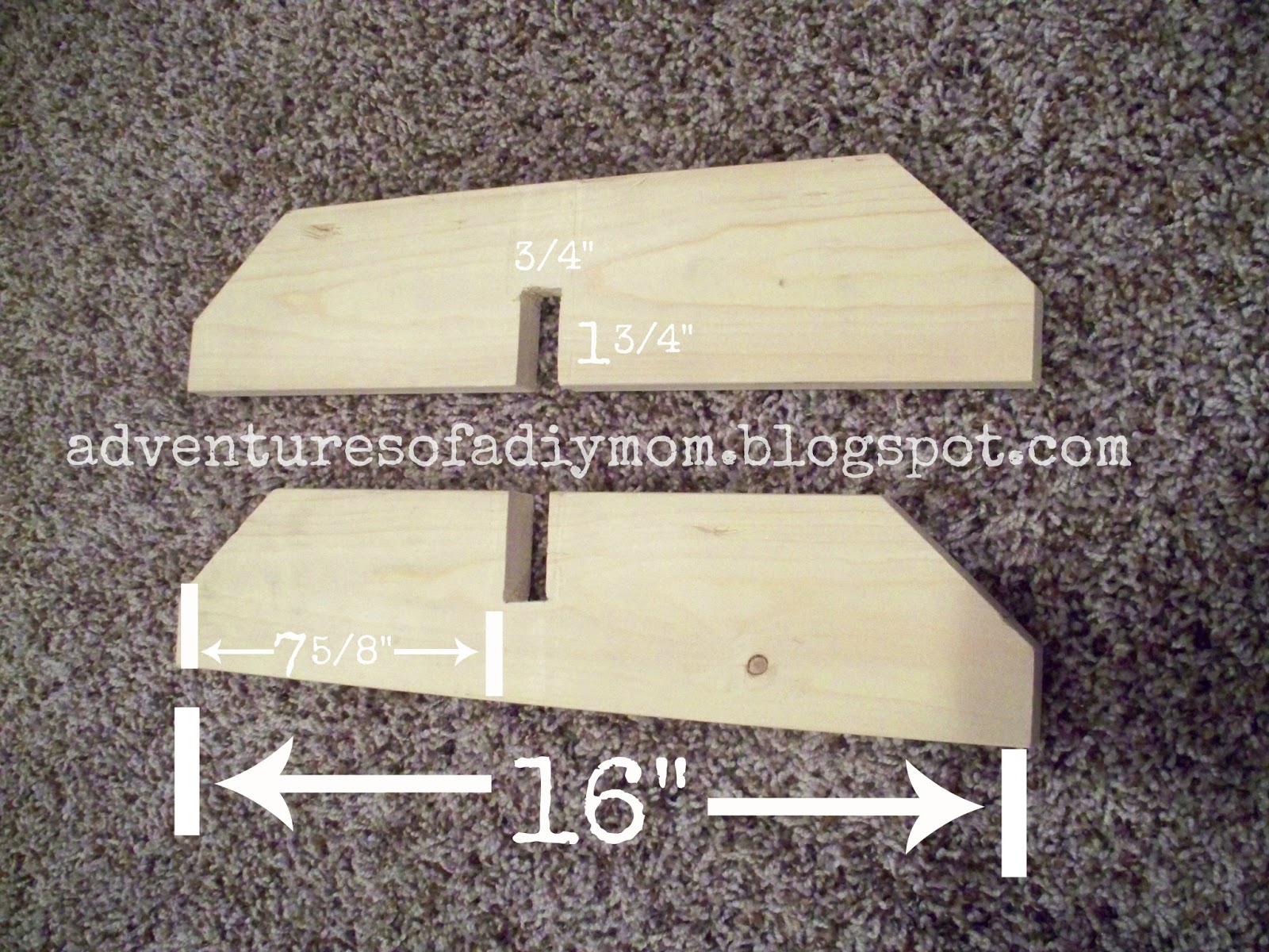 Build Your Own Quilting Frames - Adventures of a DIY Mom