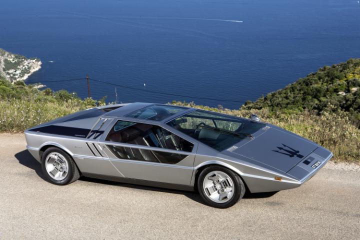 Maserati-Boomerang-front-large.jpg