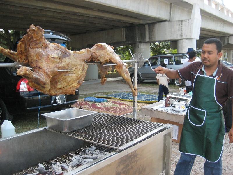 Pesta Kambing Golek Kambing Panggang Pelanggan dari Osram PEN1