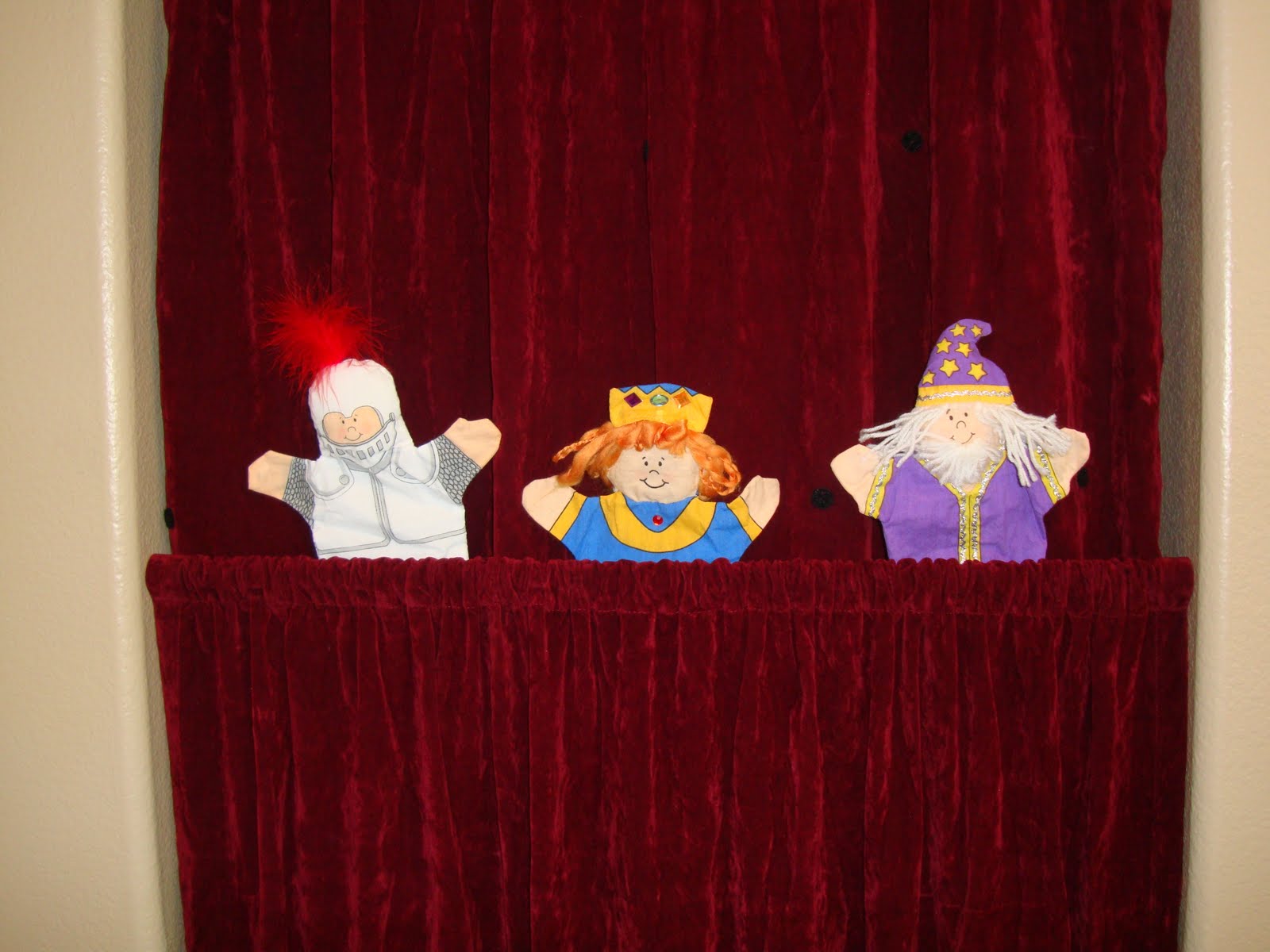 portable puppet theatre