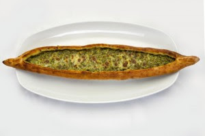 Vejetaryen pide sevenlere ‘Ispanaklı Pide’