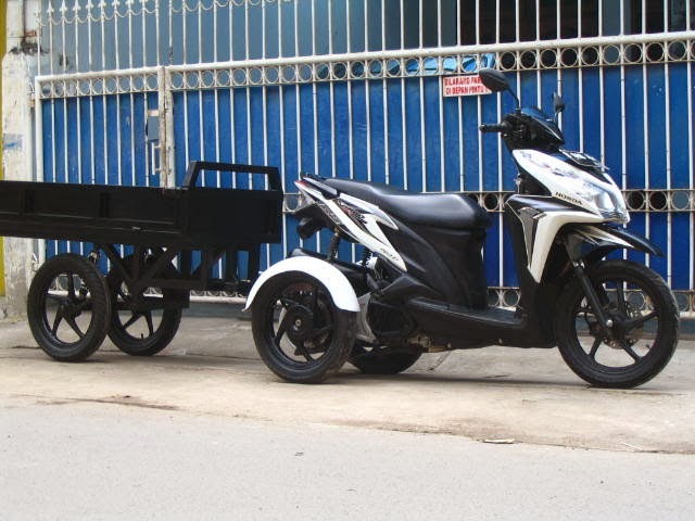 Oracle Modification Concept: Honda Vario 125 Modifikasi Roda Tiga