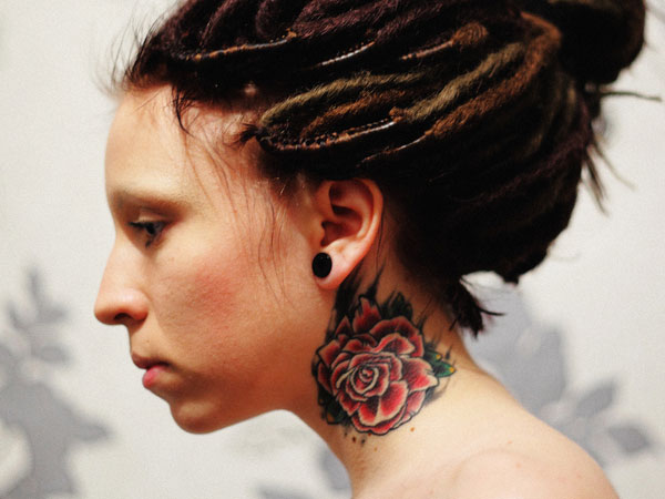 Lets Get Inked Girls: Rose Neck Tattoos for girls