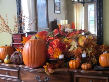 Holiday decor that lasts from thanksgiving to christmas the essence: November 2011