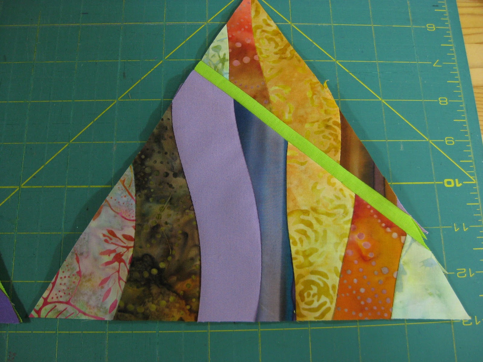 janae king designs Karla Alexander's Curved Ruler Quilt