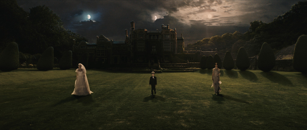 http://4.bp.blogspot.com/-qHCV0tMwa2Y/TkQQumDJphI/AAAAAAAACdc/Xq3MsUipkKQ/s1600/melancholia-de-lars-von-trier-10454583iruih.jpg