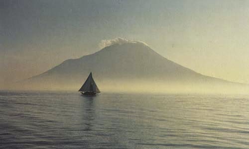 image : www.orangflores.com Paket Wisata Pulau Lembata Flores Timur