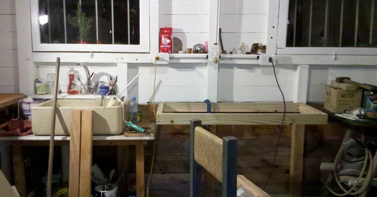 casita: cocina y baño