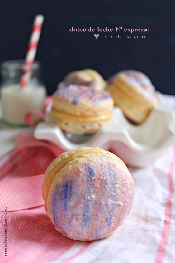Dulce de Leche & Espresso Macaron