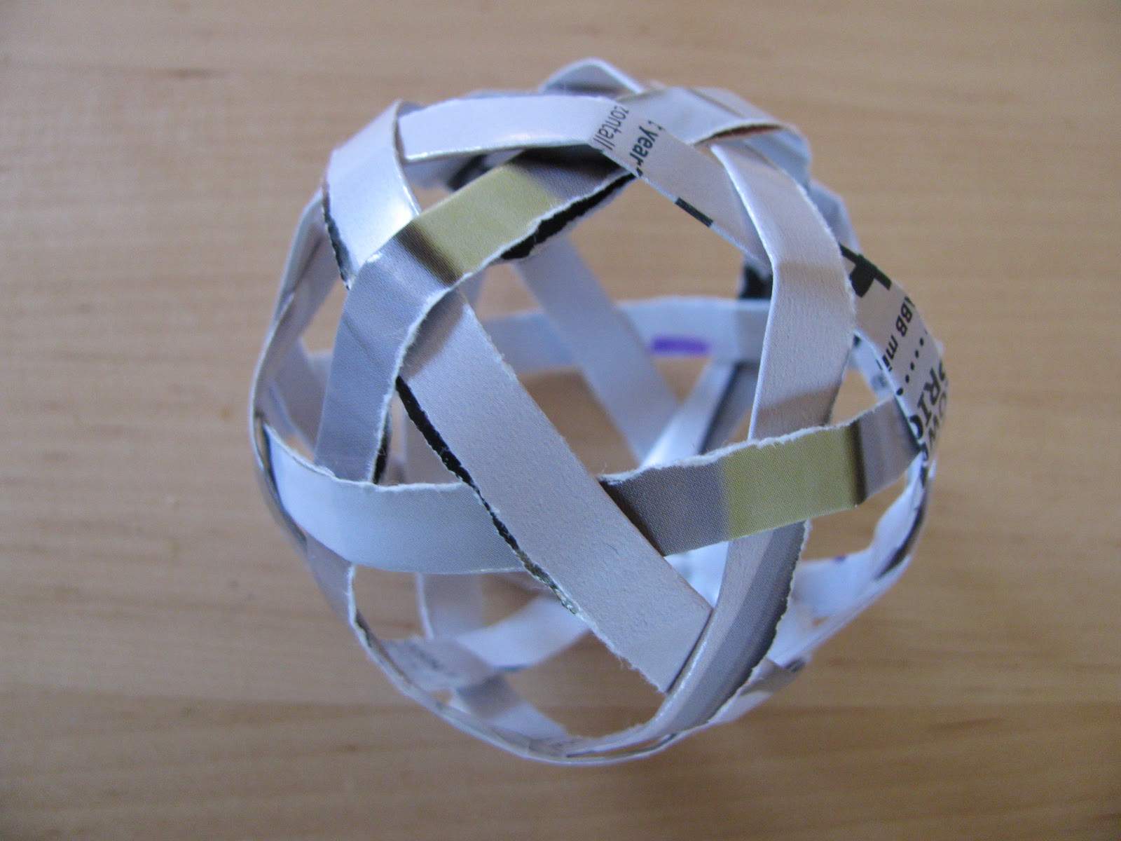 Z Twist Art Woven Star Ball