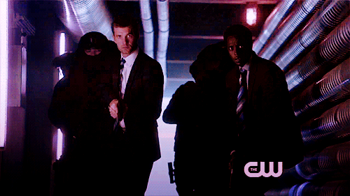 Haven Maine Lucas Bryant To Guest Star On Cw S Beauty And The Beast April 18