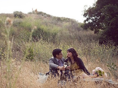 Cetak Undangan Jogja Foto Pre Wedding Bersama Hantu Cetak Undangan Jogja Foto Pre Wedding Bersama Hantu