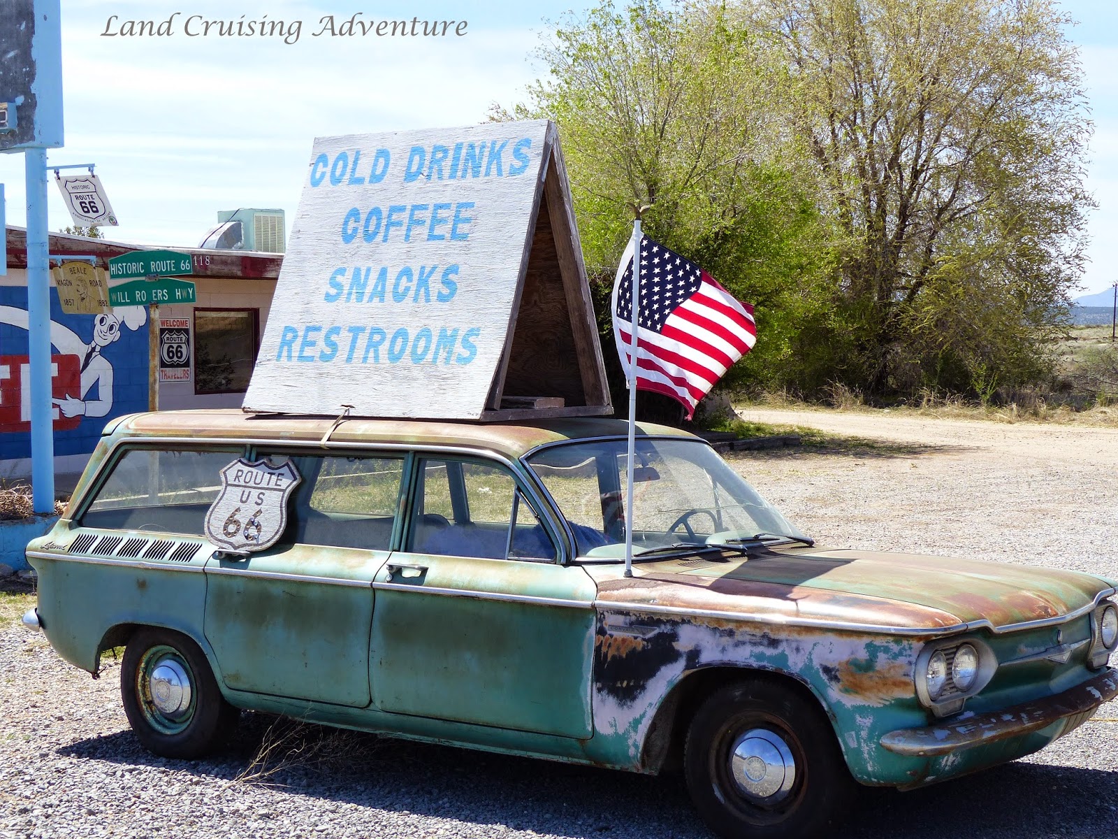 Land Cruising Adventure Route 66 in Arizona Kingman to Peach Springs