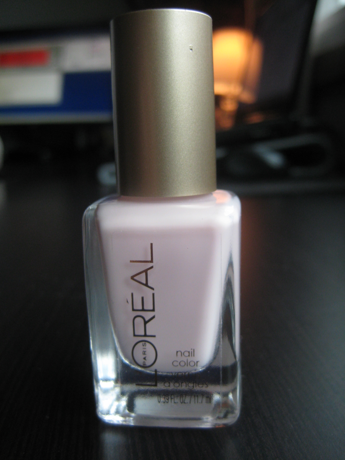 Pink Glam L'Oreal Nail polish How Romantic 240