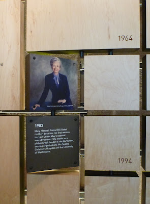 Gates Foundation Visitor Center – Two Displays