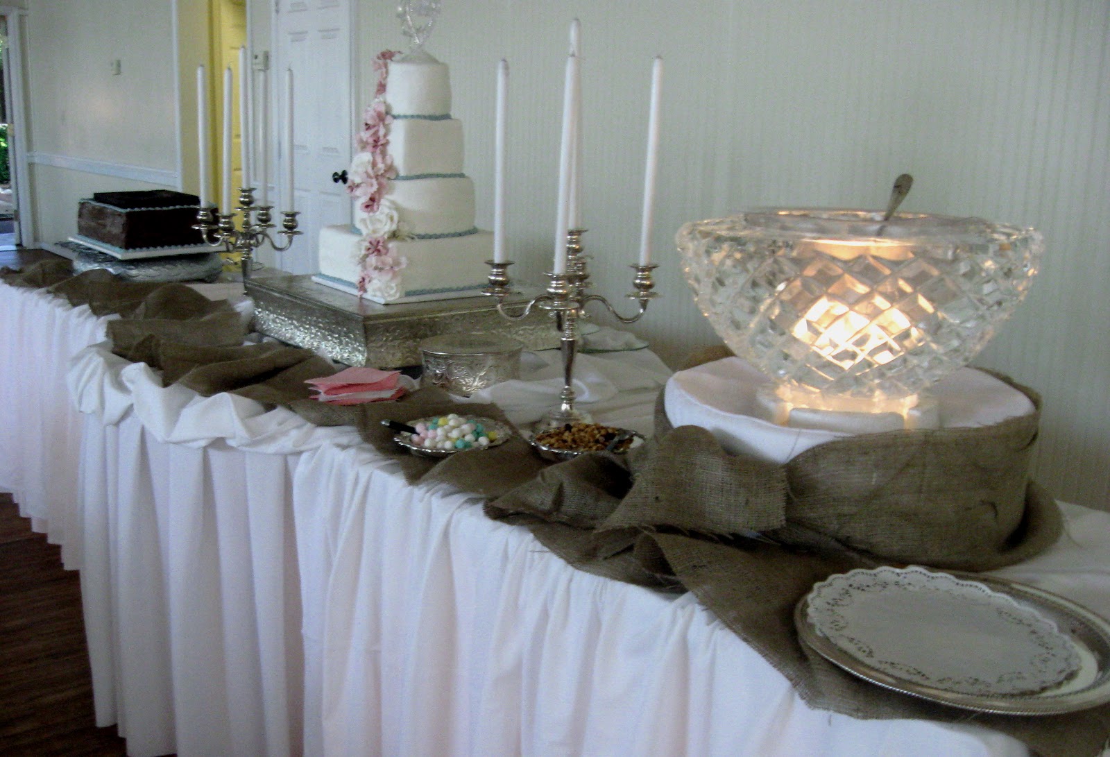 Walnut Creek Chapel Lindsey Patty & J.T. Mackey's Rustic Natural