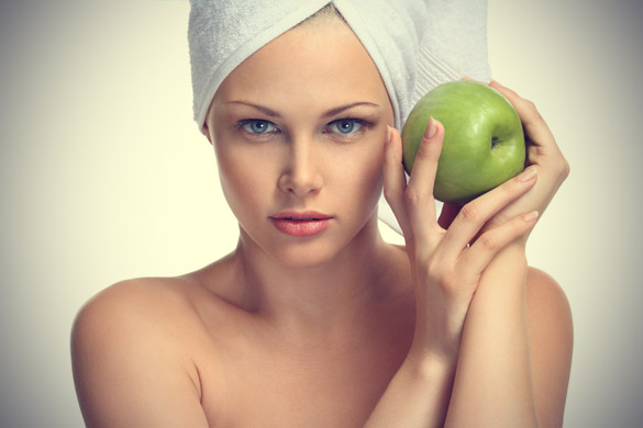 8 Homemade Apple Face Masks For Healthy And Beautiful Skin