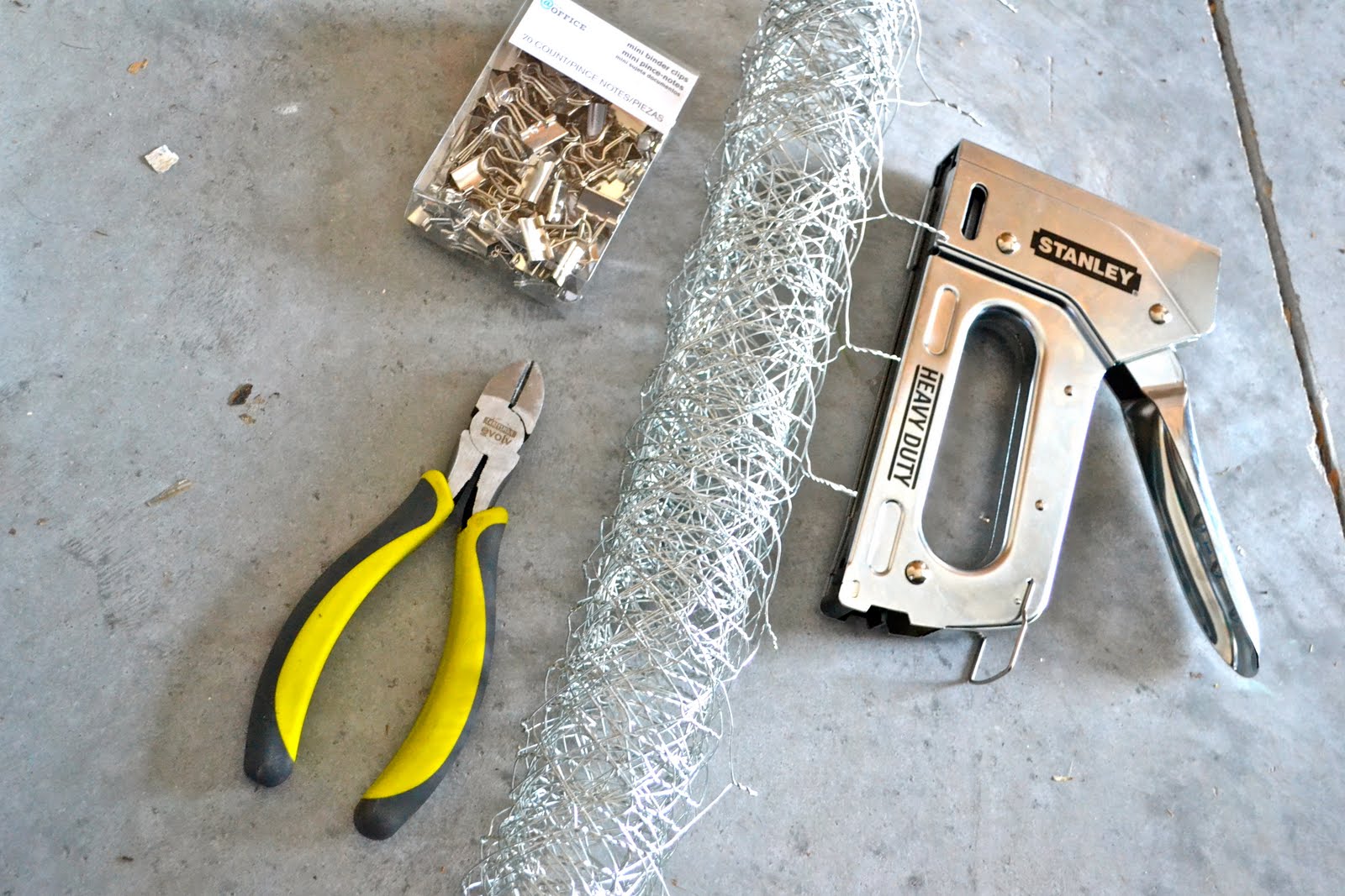 binder clip gun