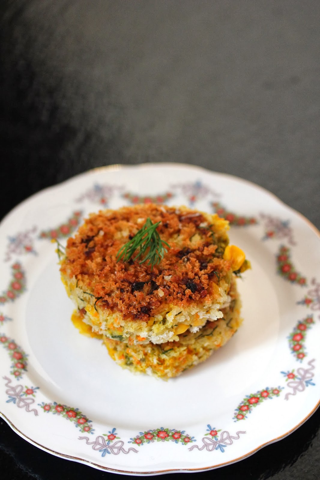 Kitchen Grrrls. Vegan food blog with lots of beautiful