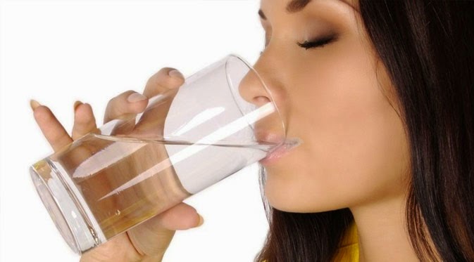 7 Manfaat Dahsyat Minum Air Putih Di Pagi Hari 7 Manfaat Dahsyat Minum Air Putih Di Pagi Hari
