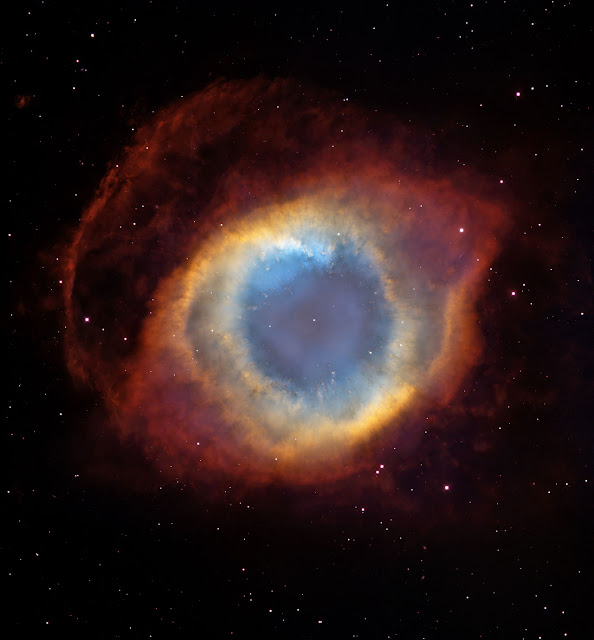 A+New+View+of+the+Helix+Nebula.jpg