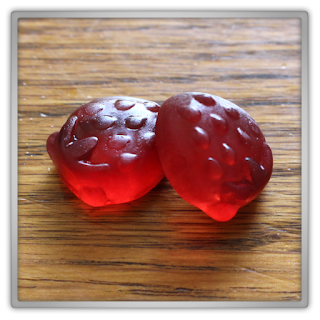 Candysan Japanese Candy Haul Review japan food meiji lotte Kajitte Kajitsu Gumi Strawberry Juice Gumi Candysan Japanese Candy Haul Review japan food meiji lotte Kajitte Kajitsu Gumi Strawberry Juice Gumi