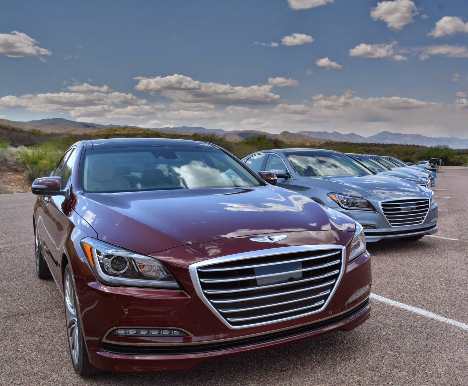 Sasaki Time Vehicle Review 2015 Hyundai Genesis The