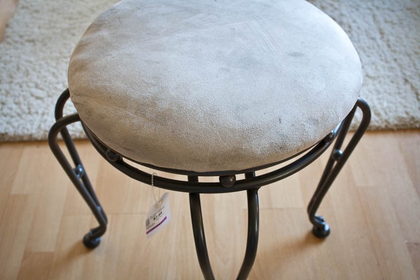 Knit Nat How to Upholster a Padded Stool