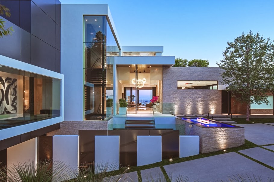 Passion For Luxury Ultraluxe property located in Beverly Hills