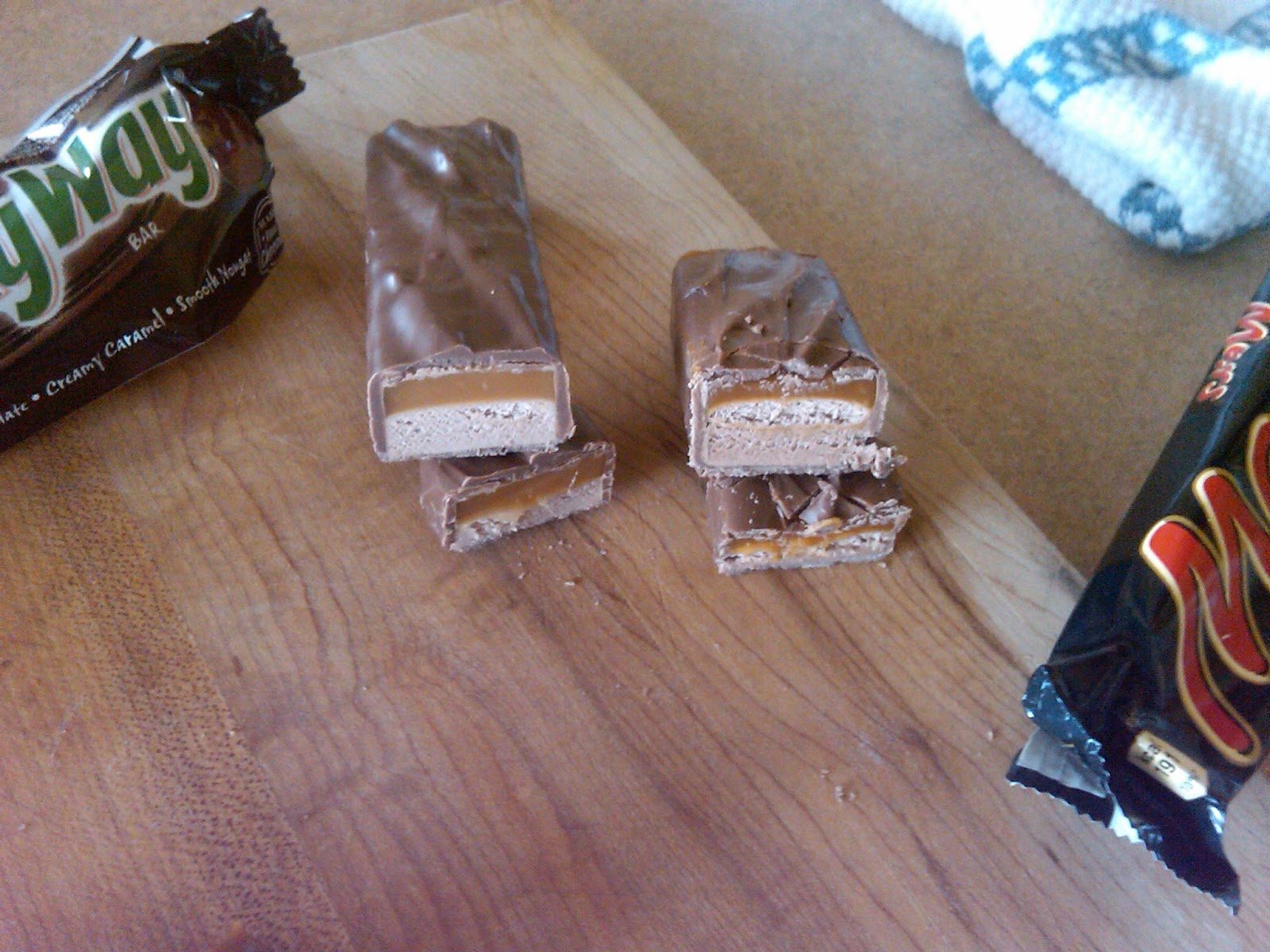 Two Southern Acorns UK Mars Bar vs US Mars Bar...no, I mean Milky Way!
