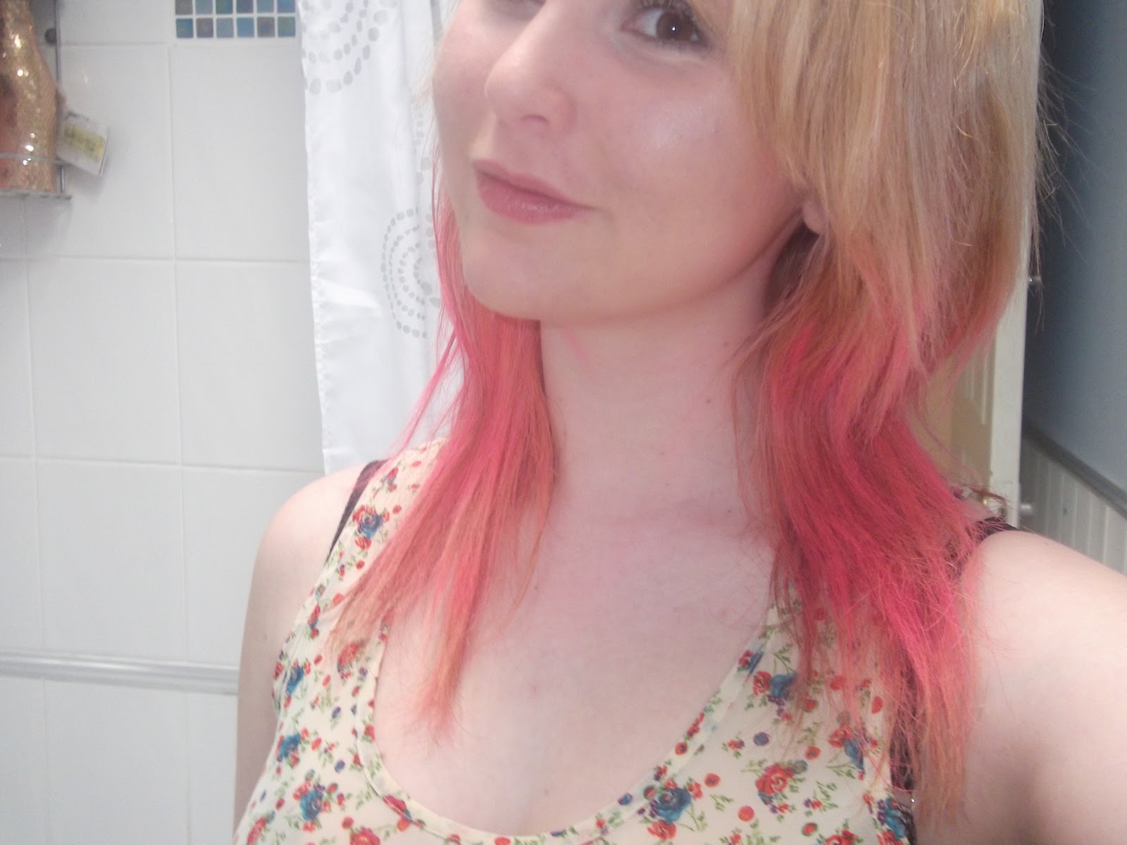 Vanillasand Pink Dip Dye
