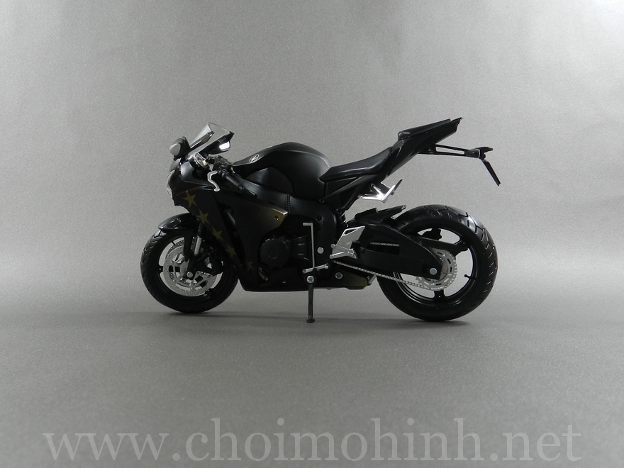 Honda CBR 1000 RR 1:12 Joycity left